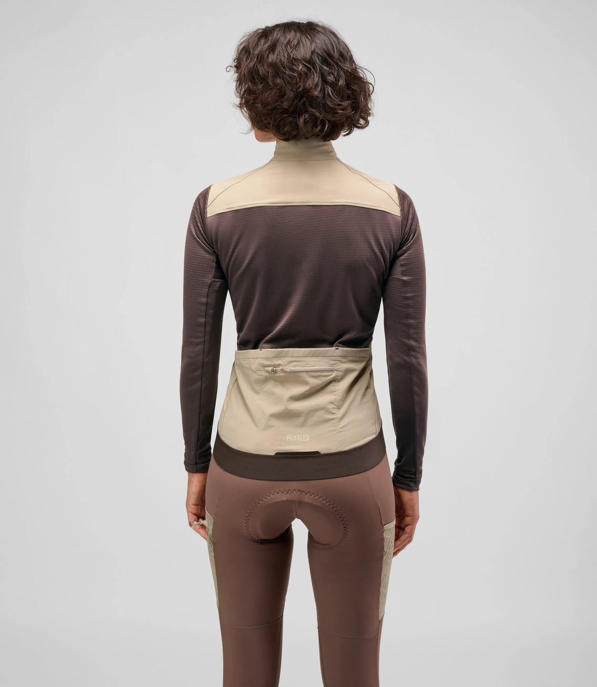 PEDALED WOMEN ODYSSEY WINDBLOCK MERINO JERSEY - RAISIN PURPLE