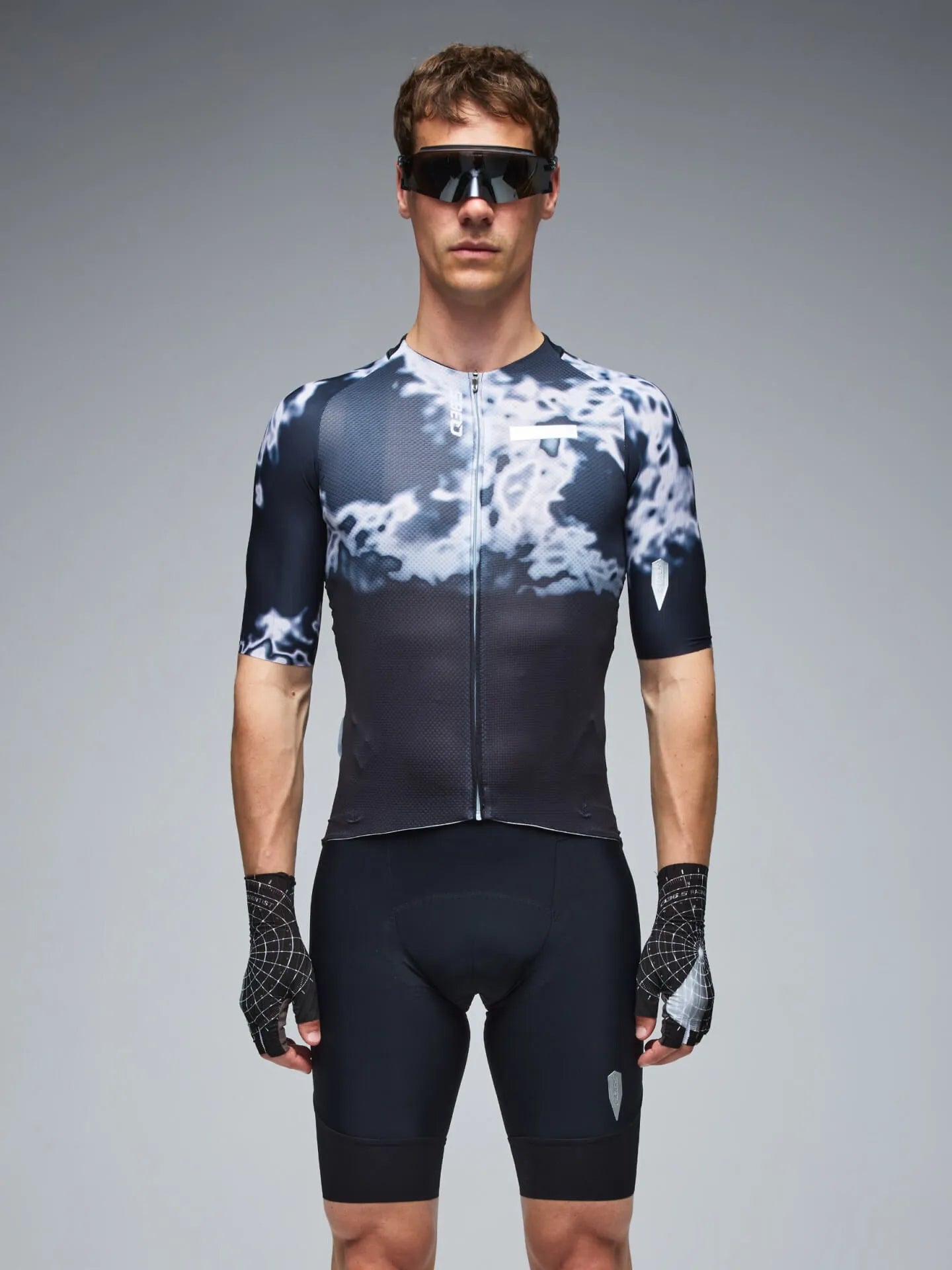 Q36.5 Gregarius Clima Weathermap Jersey - Black