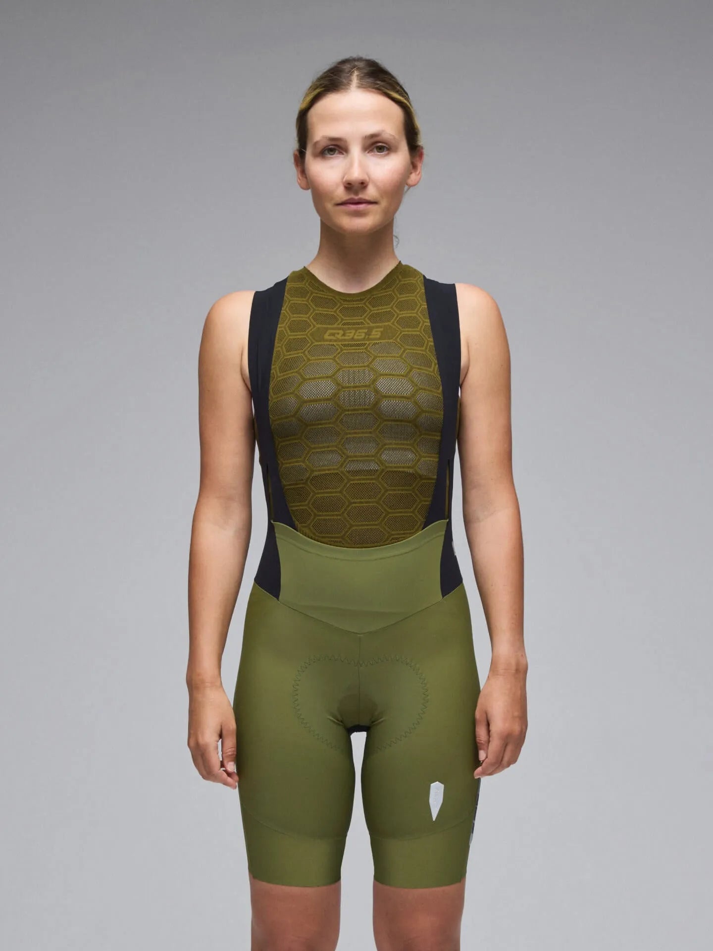 Q36.5 Gregarius Pro Bib Shorts Women Drab - Green