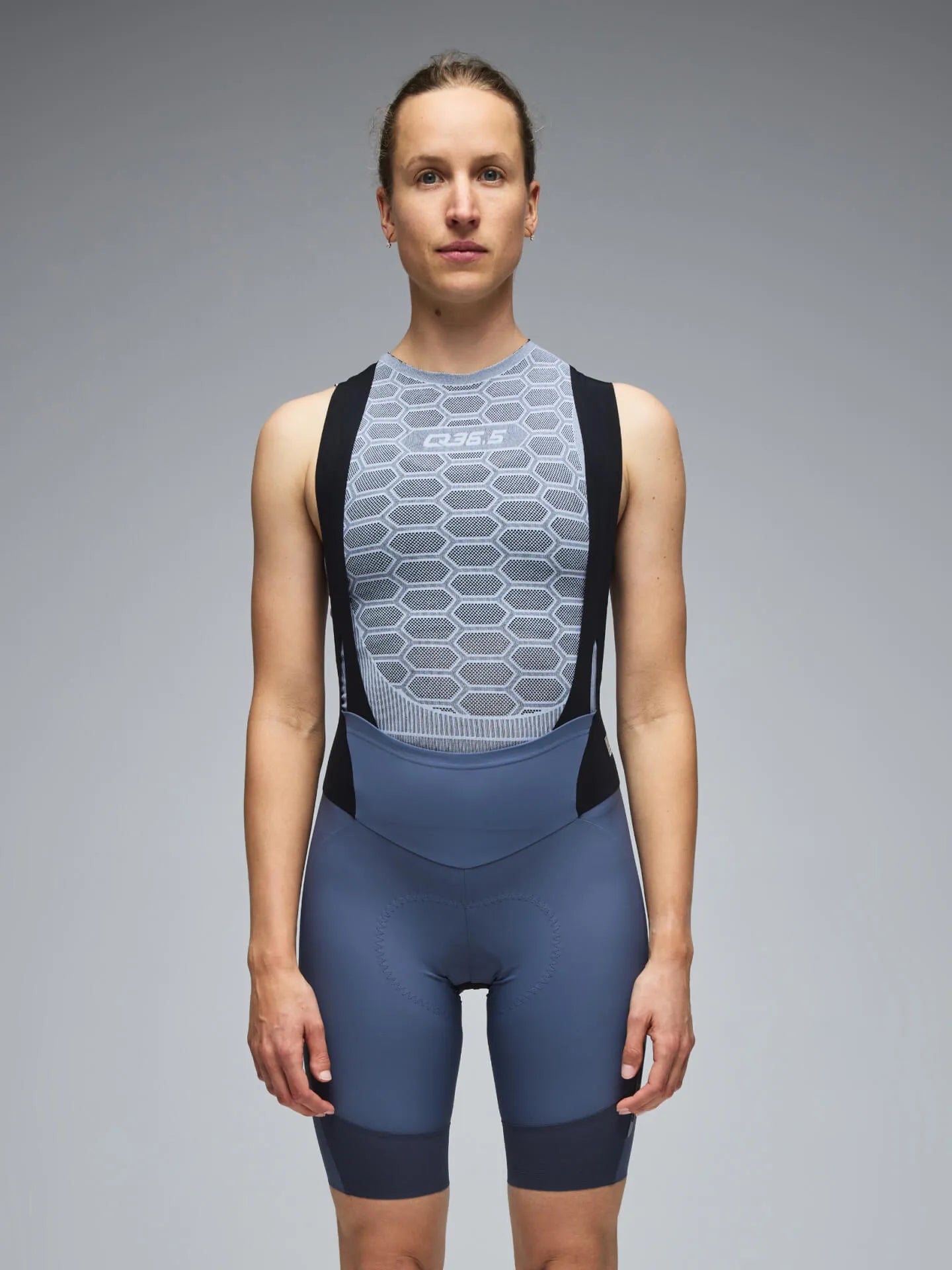 Q36.5 Gregarius Pro Bib Shorts Women Gravel - Grey