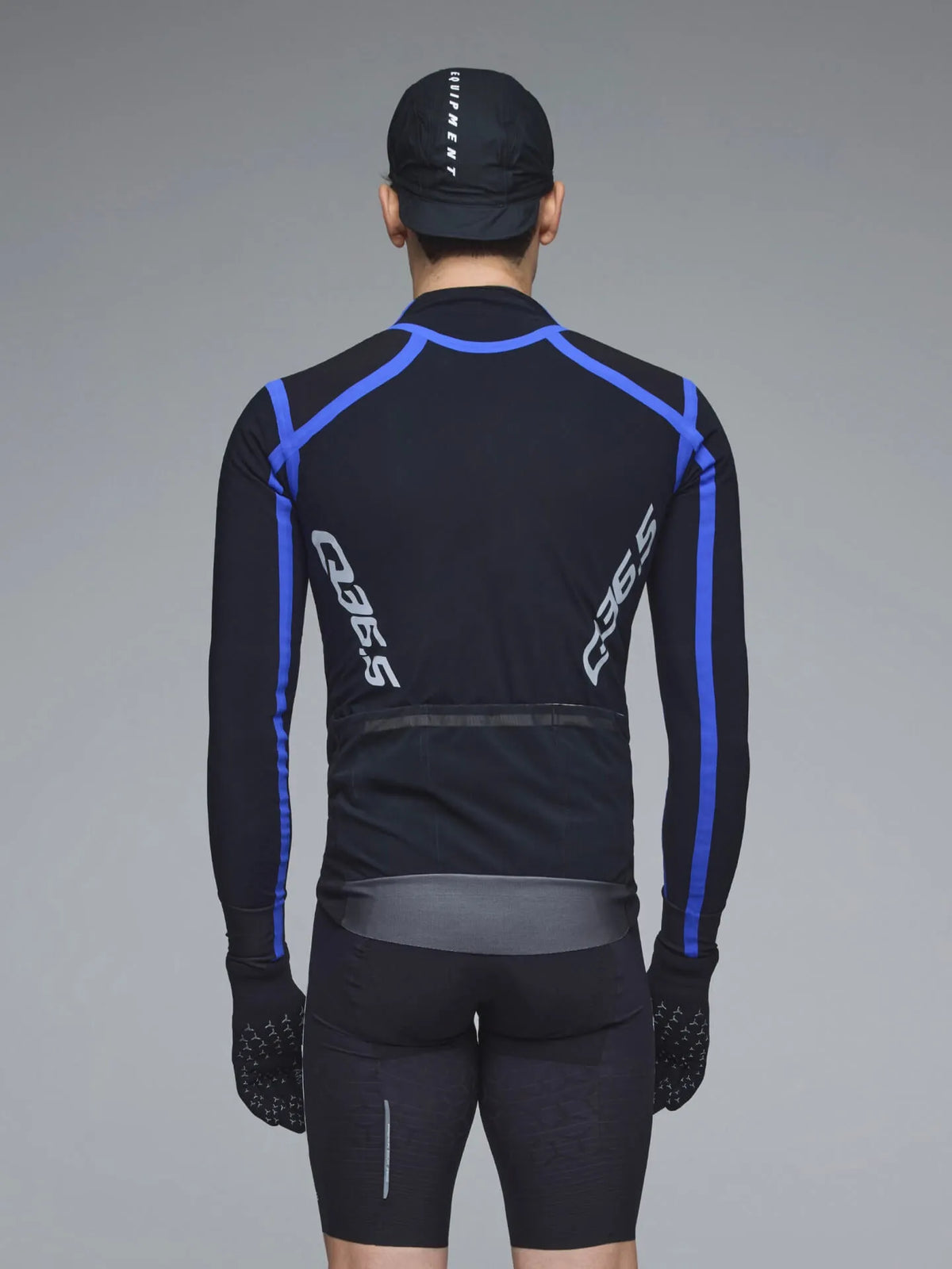 Q36.5 Vampire Shell Jacket - Black