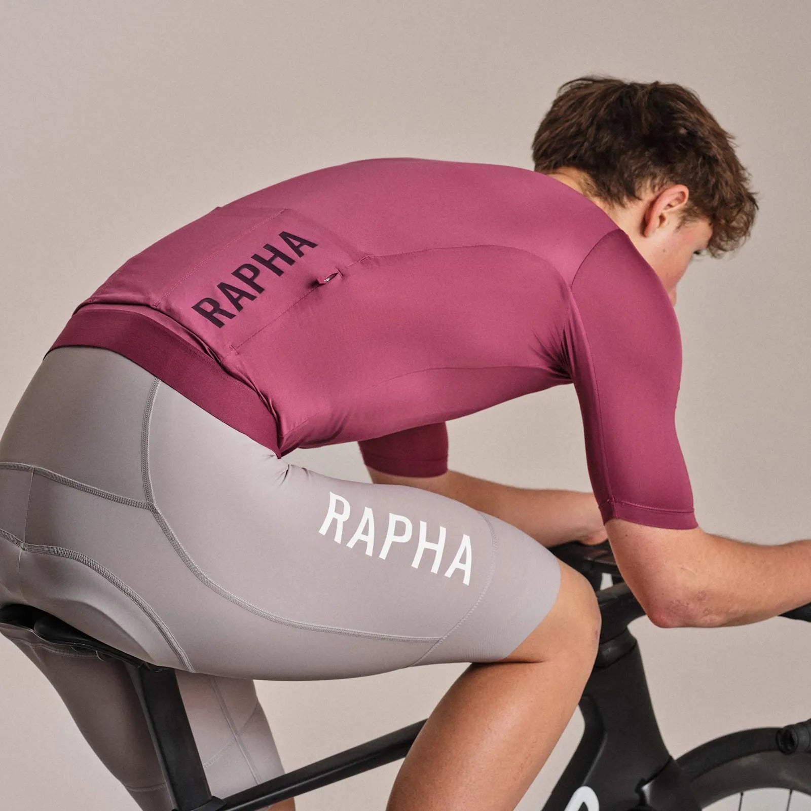 RAPHA Men's Pro Team Training Jersey III - Raspberry/Plum