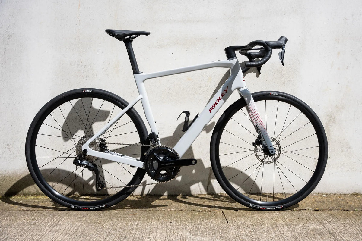 RIDLEY E-Grifn Road Bike - Battleship Grey/Red SBIEGCRID018