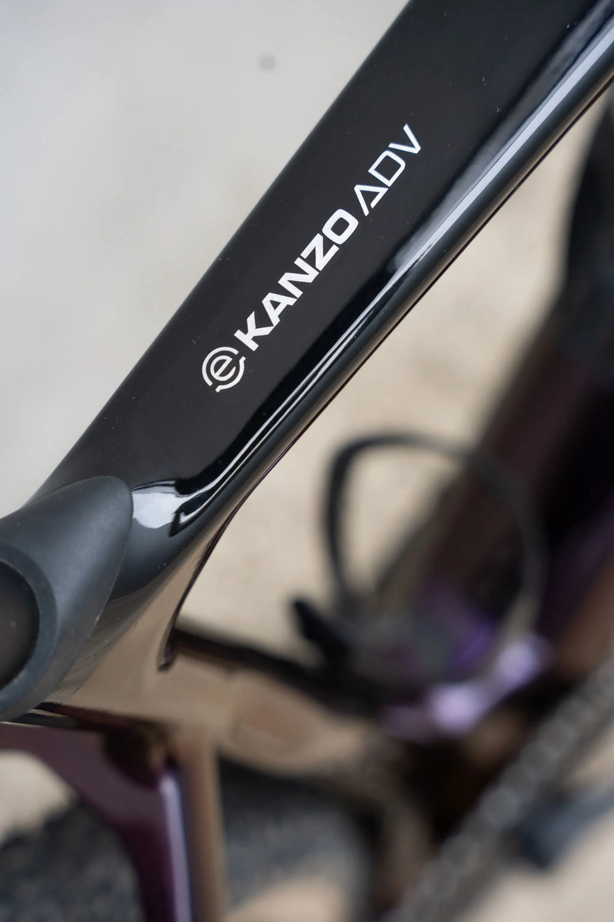 RIDLEY E-Kanzo Adventure Gravel EBike - Purple Chameleon/Black SBIEACRID014