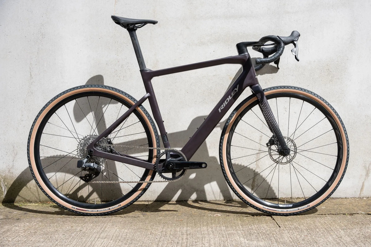 RIDLEY E-Grifn Gravel Gravel EBike - Dark Plum/Grey SBIEGCRID073