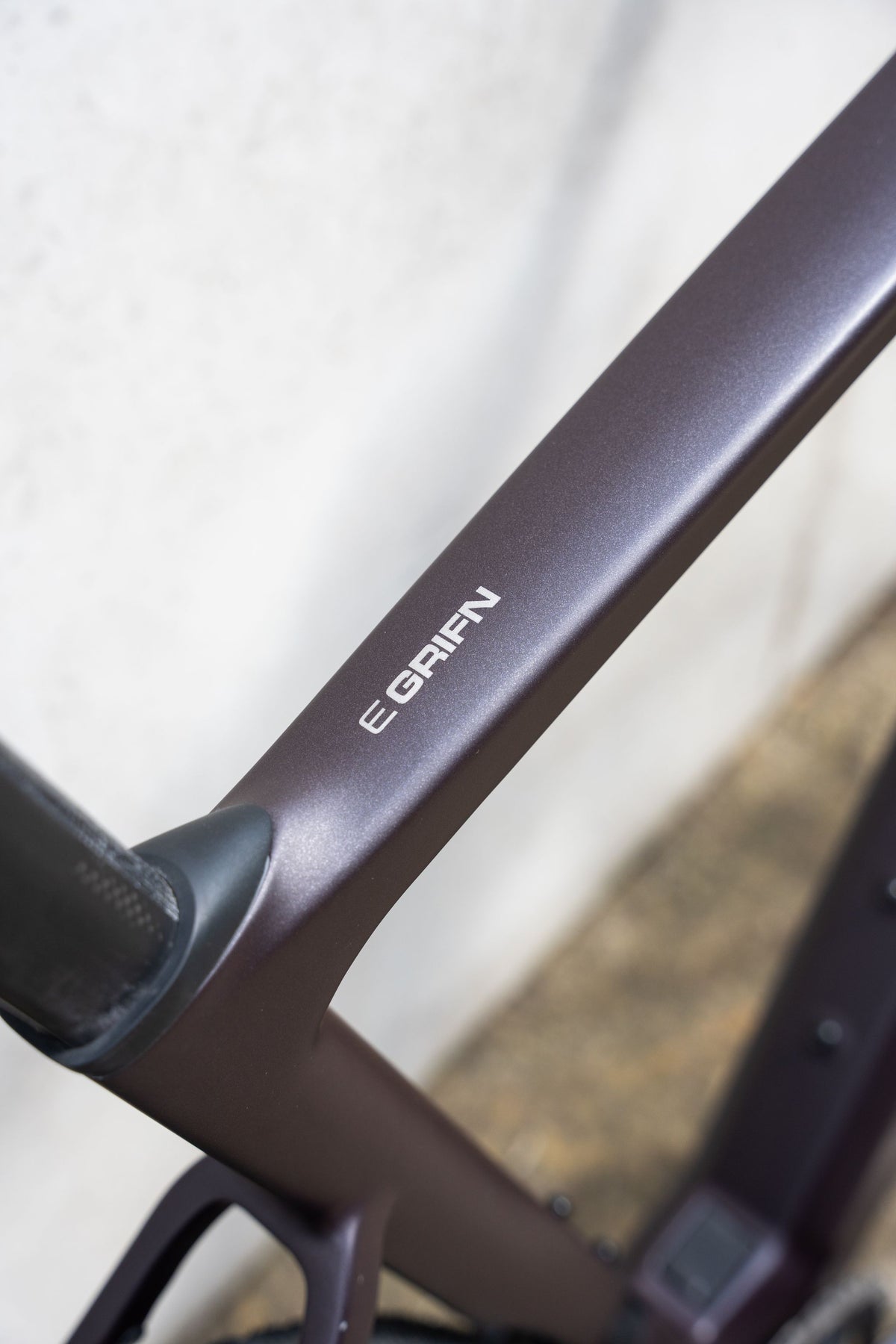 RIDLEY E-Grifn Gravel Gravel EBike - Dark Plum/Grey SBIEGCRID073