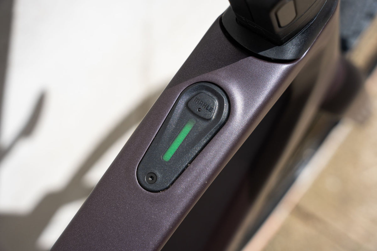 RIDLEY E-Grifn Gravel Gravel EBike - Dark Plum/Grey SBIEGCRID073