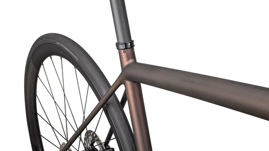 SPECIALIZED AETHOS PRO 2025 Ultegra Di2 Disc Complete Road Bike - Satin Carbon / Red Pearl / Black