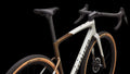 SPECIALIZED Crux 5 Expert SRAM Force XPLR Gravel Bike - Gldprl/Dlmmet/Metobsd