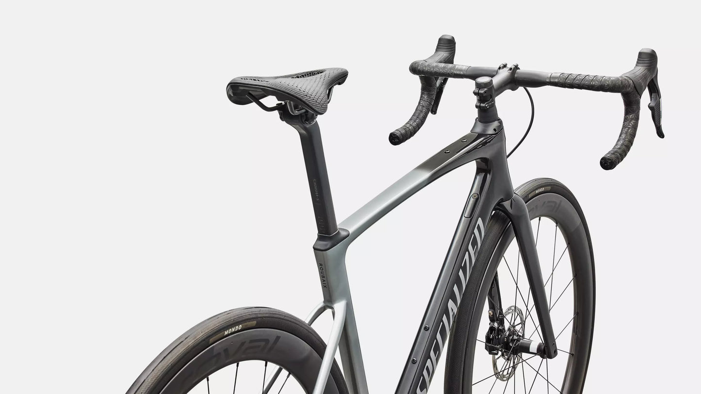 SPECIALIZED Roubaix SL8 Pro Road Bike Sram Force AXS E1 2026 - Gloss Carbon/shadow Silver