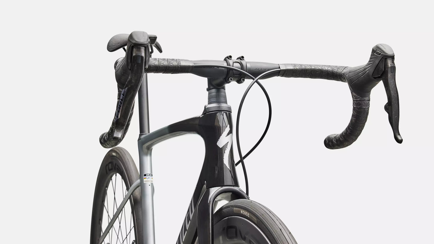 SPECIALIZED Roubaix SL8 Pro Road Bike Sram Force AXS E1 2026 - Gloss Carbon/shadow Silver