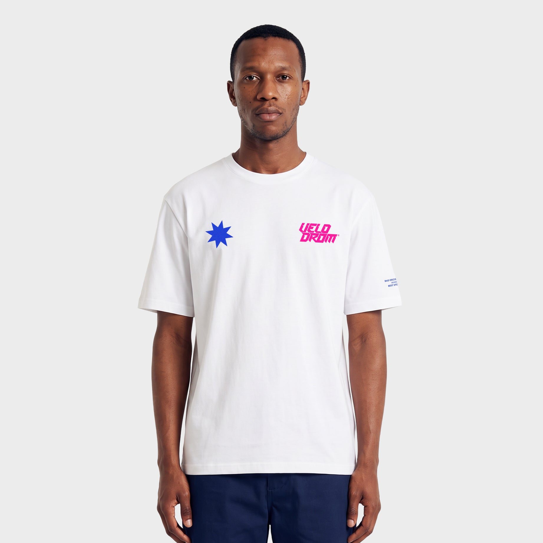 VELODROM Raceday 4.0 Tshirt - Hvid/Blue-Pink Logo