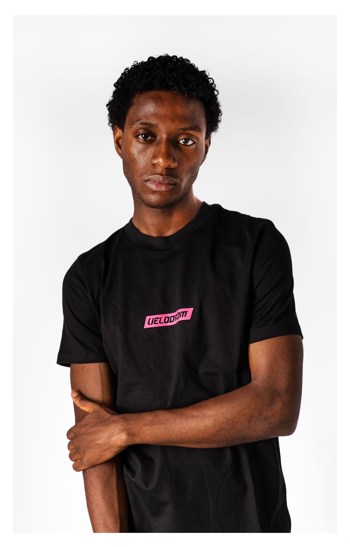 VELODROM Mini Logos 3.0 Tshirt - Black/Yellow/Pink