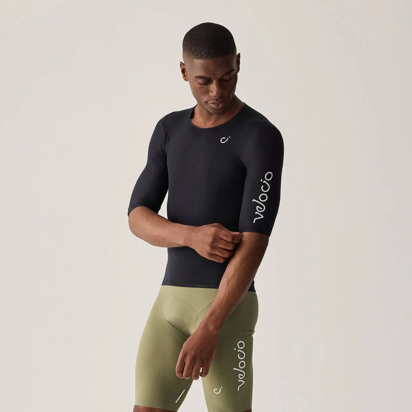 VELOCIO Concept Radiator Zipperless - Black