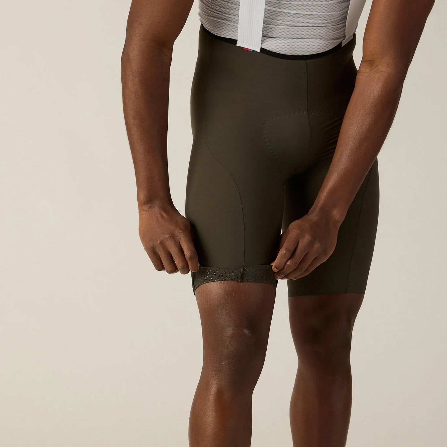 VELOCIO Men's LUXE Ultralight Bib Short - Black Olive