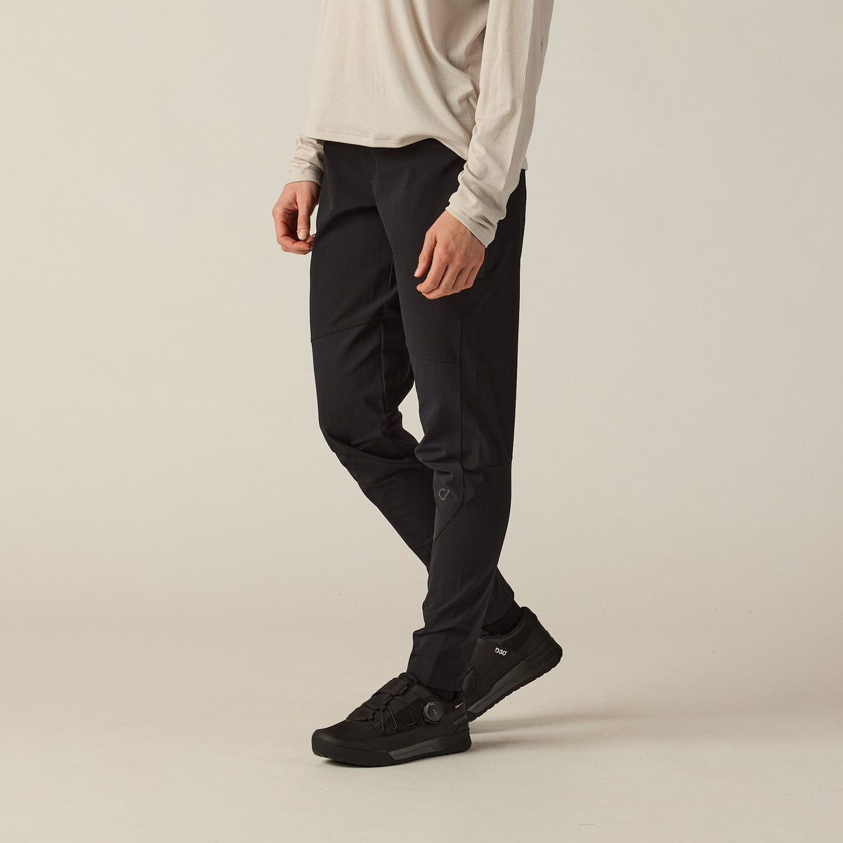 VELOCIO Women Access Pant - Black