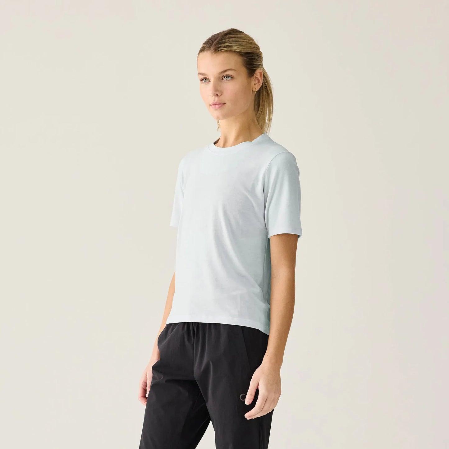 VELOCIO Women's Merino Ride Tee - Barely Blue