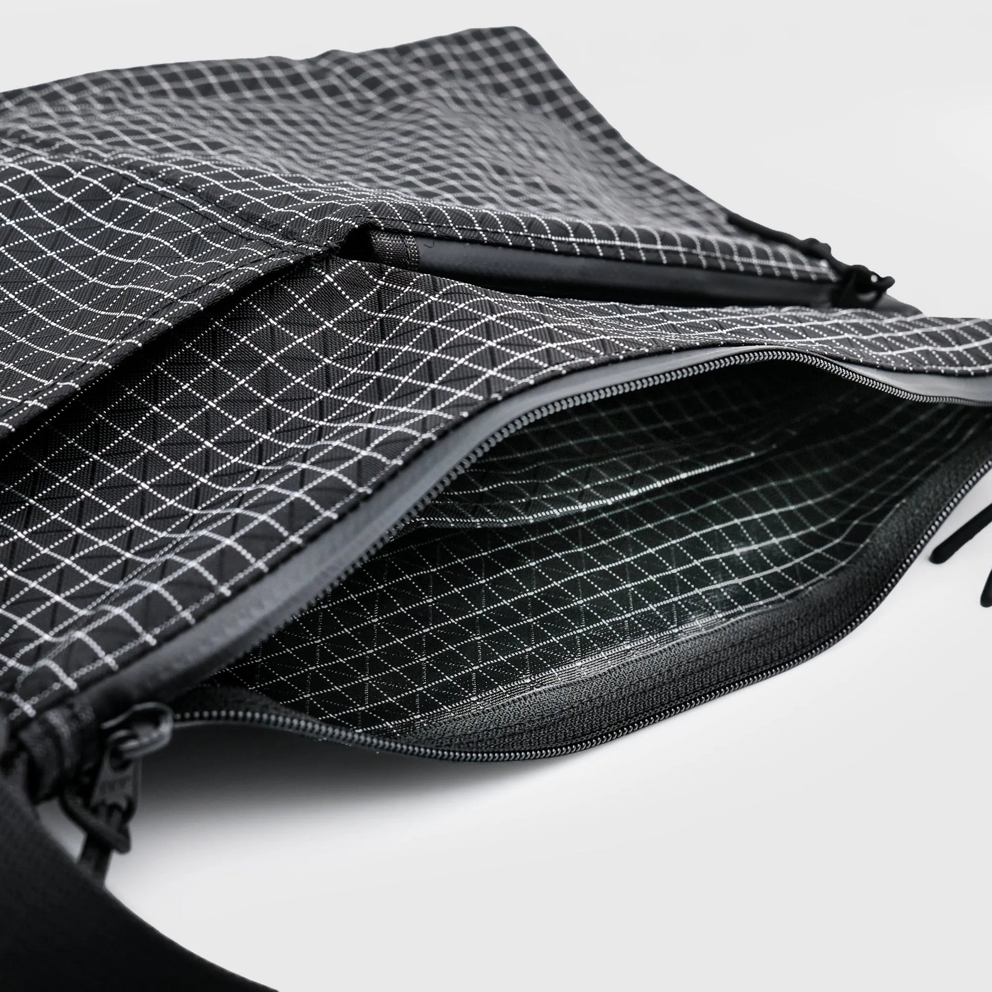 Velodrom Logo Patch Technical Musette - Dark Grey