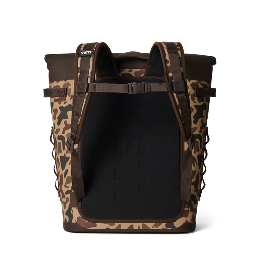 YETI Hopper M20 Backpack Cooler - Wetlands Camo