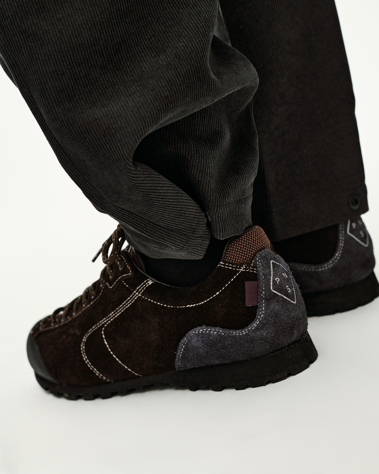 PAS NORMAL STUDIOS Off Race Corduroy Pantalones - Negro