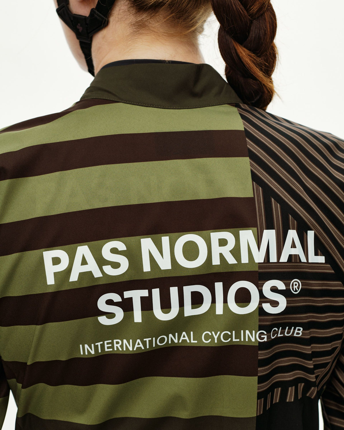 PAS NORMAL STUDIOS MECHANISM Stow Away Veste - AOP International Green