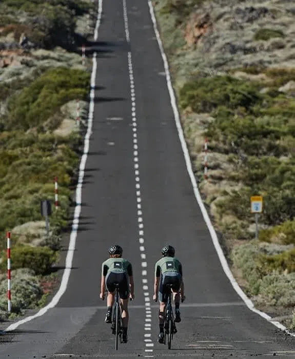 CAFE DU CYCLISTE Christelle Ultralight Cycling Jersey - Olive-Jerseys-