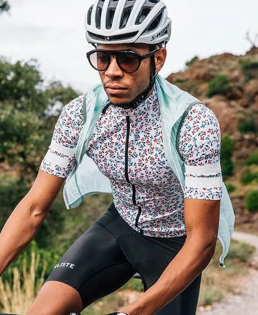 CAFE DU CYCLISTE Floriane Centifolia Jersey - Groseille-Jerseys-