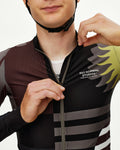 PAS NORMAL STUDIOS Homes Mechanism Maillot màniga llarga - AOP International Dark Olive