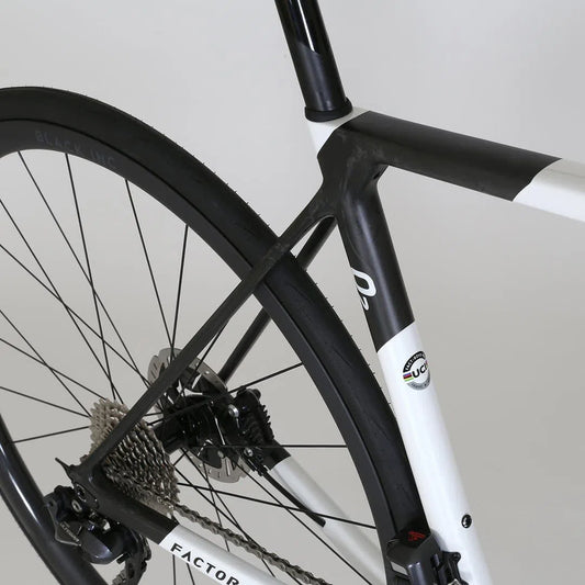 FACTOR O2 FRAME/FORK PEARL Default Velodrom Barcelona 
