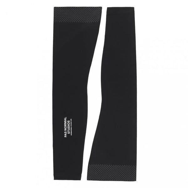 ウェア PAS NORMAL STUDIOS CONTROL LEG WARMERS M PAS NORMAL STUDIOS Logo Leg Warmers - Black | Velodrom Cycling