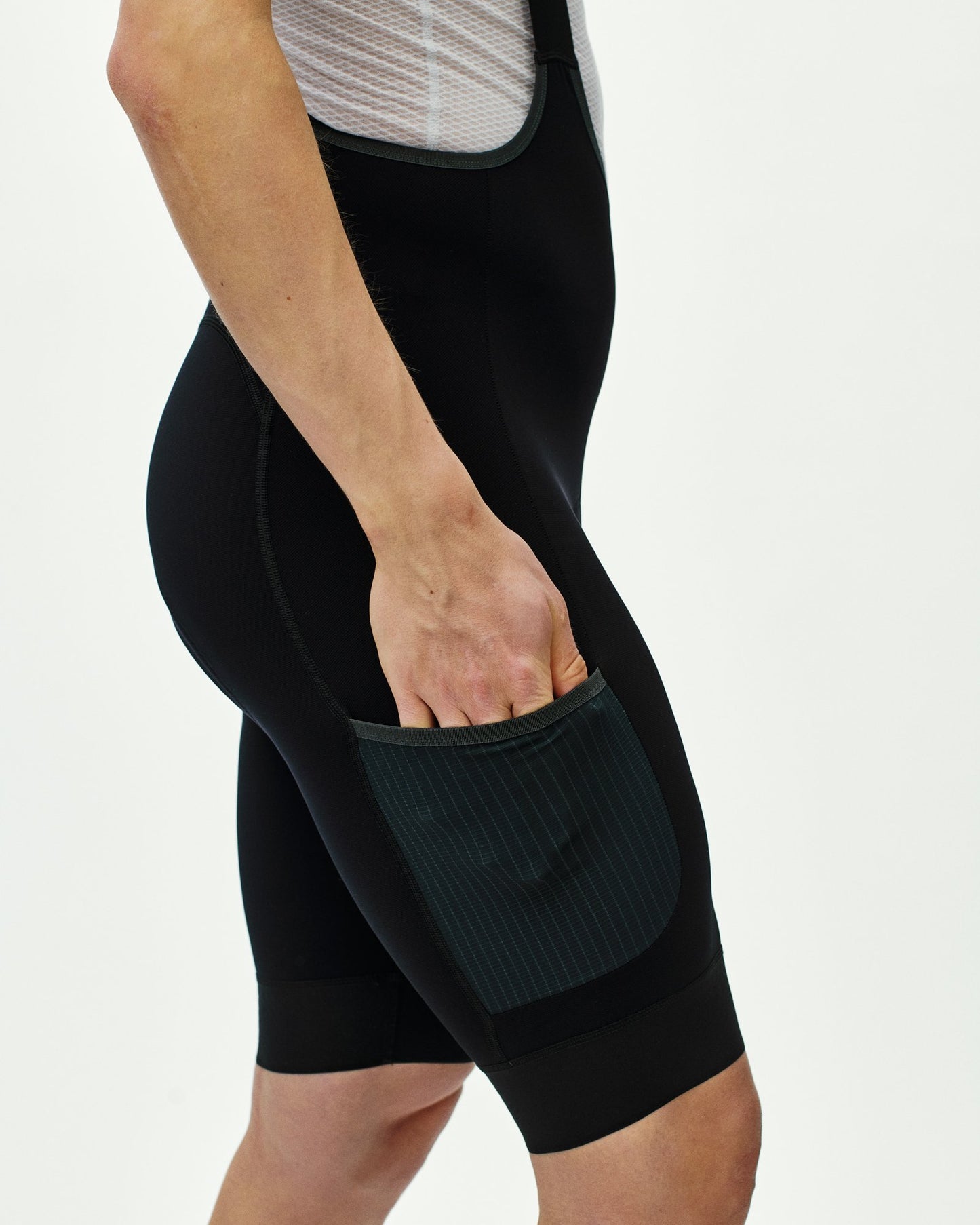 PAS NORMAL STUDIOS Escapism Cargo Bibs Black - cargo pocket