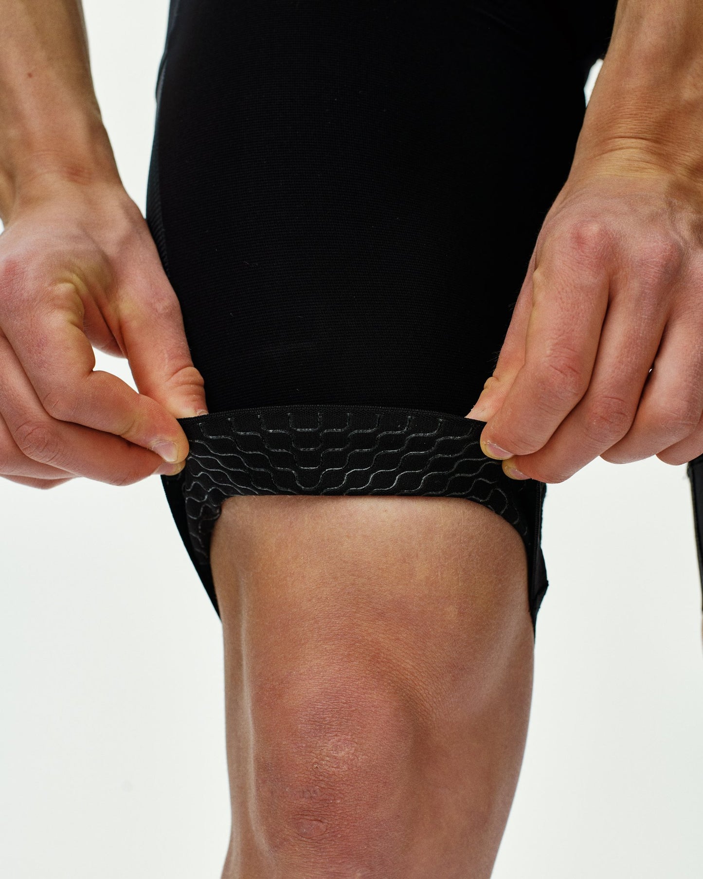 PAS NORMAL STUDIOS Escapism Cargo Bibs Black - leg gripper