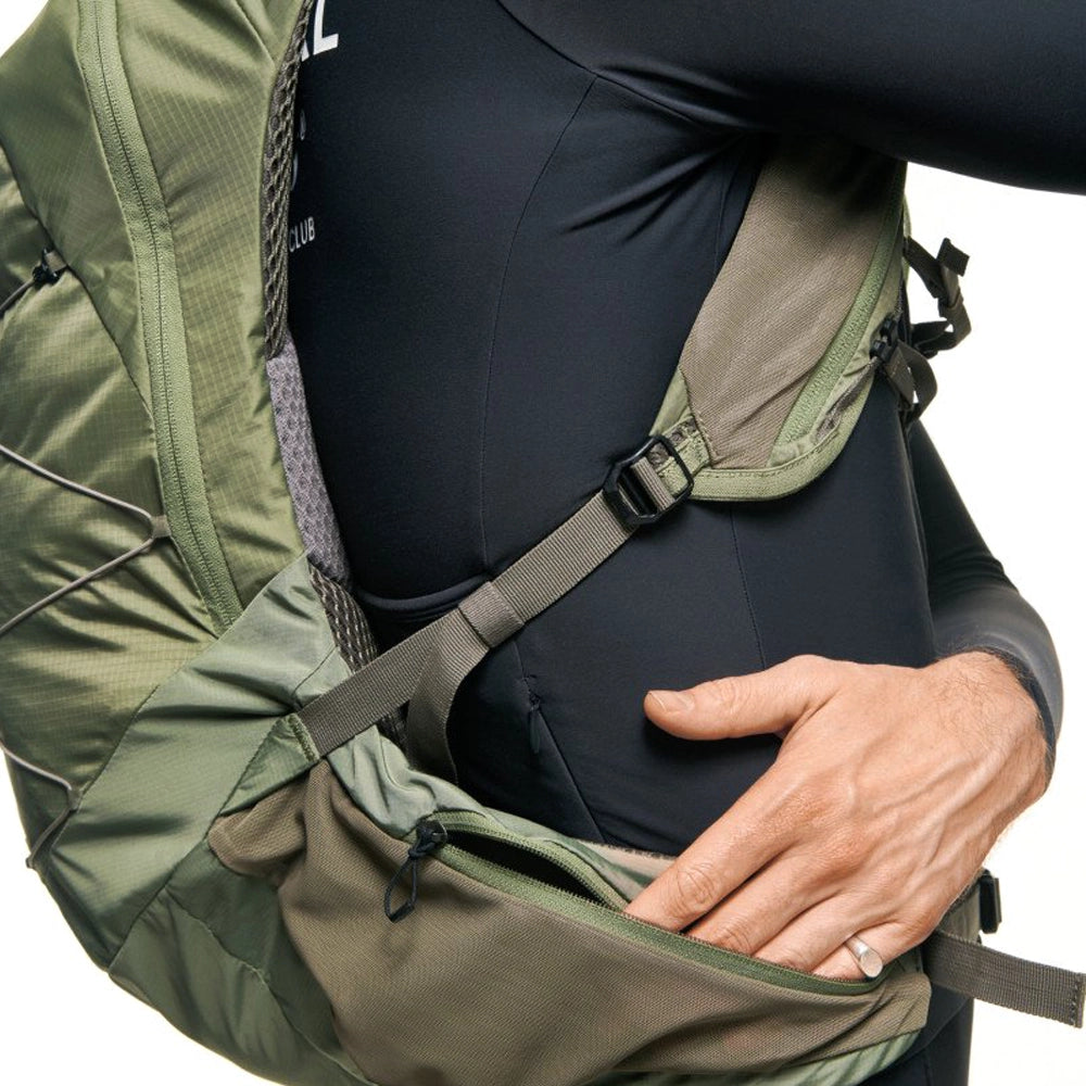 PAS NORMAL STUDIOS SALOMON XT20 Bag - Light Olive – Velodrom CC PAS NORMAL STUDIOS SALOMON XT20 Bag - Light Olive – Velodrom CC