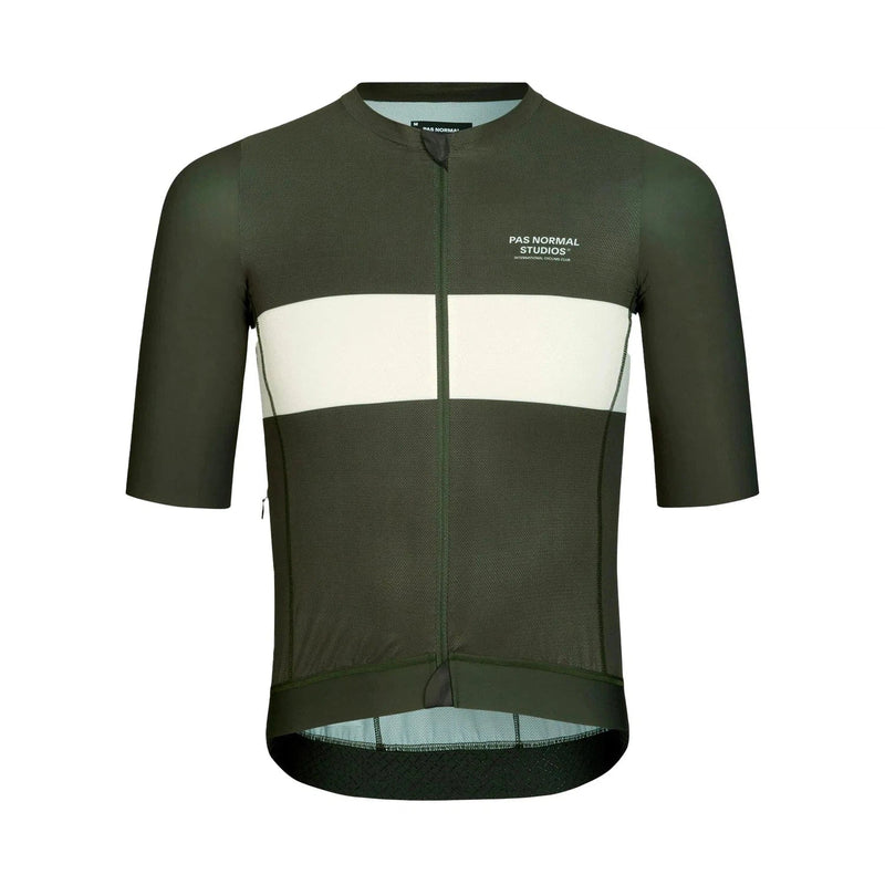 PAS NORMAL STUDIOS Solitude Jersey 2022 - Dark Olive Stripe PAS NORMAL STUDIOS Solitude Jersey 2022 - Dark Olive Stripe