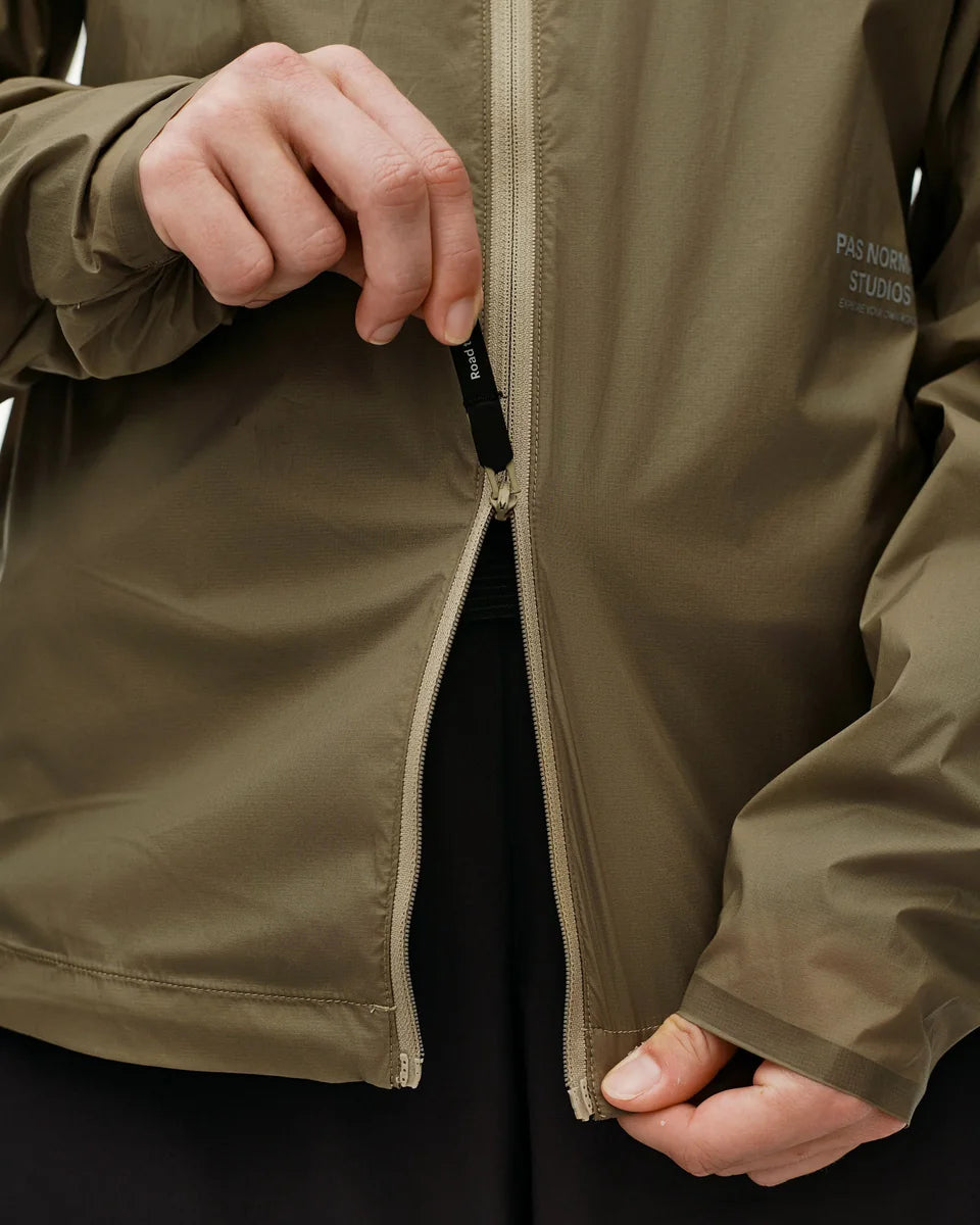 PAS NORMAL STUDIOS Balance Windproof Jacket - Dusty Earth