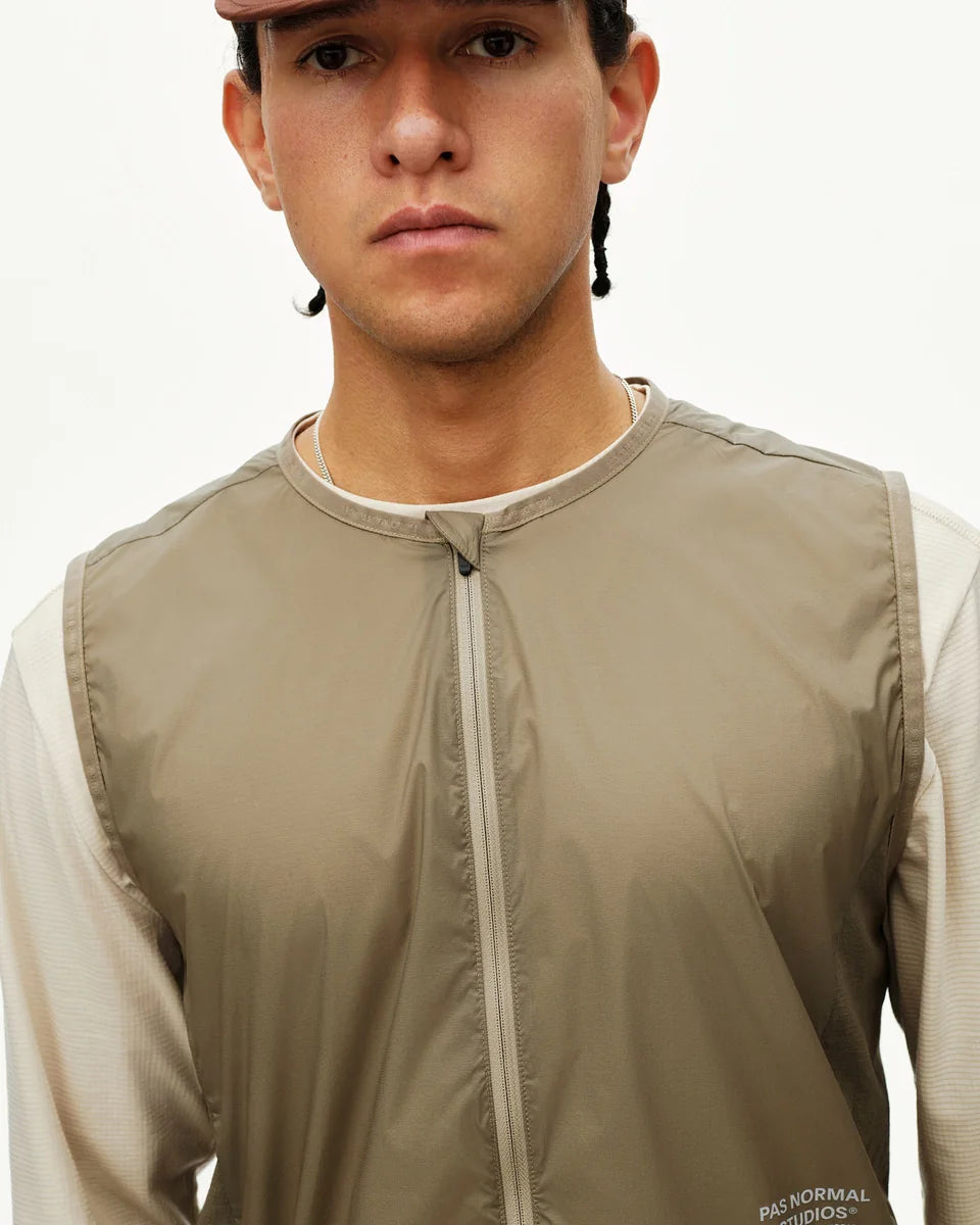 PAS NORMAL STUDIOS Balance Windproof Vest - Dusty Earth