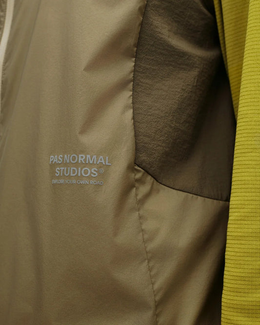 PAS NORMAL STUDIOS Balance Windproof Vest - Dusty Earth