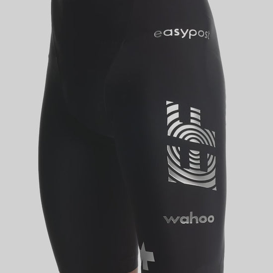 ASSOS Equipe R Bib Shorts EF Black product video