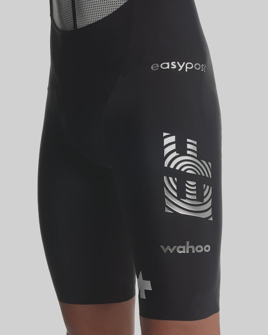 ASSOS Equipe R Bib Shorts EF Black product video