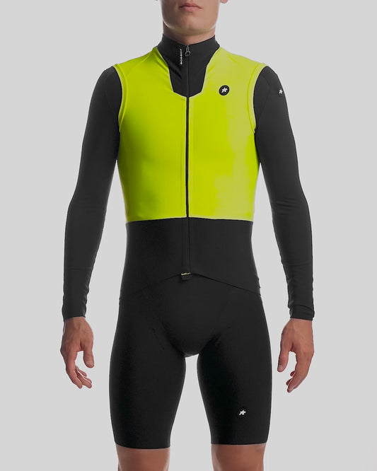 ASSOS Equipe R SF Vest Yellow product video