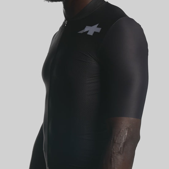 ASSOS Mille GT Jersey EVO Black product video