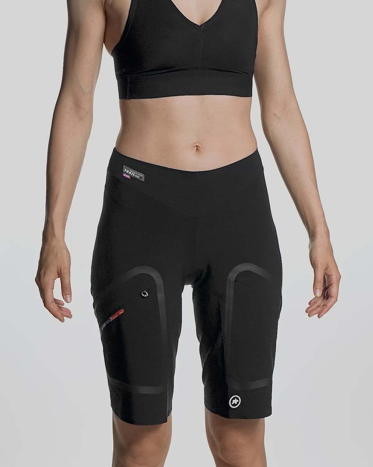 ASSOS Trail Tactica Cargo Shorts Black product video