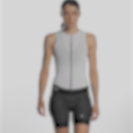 ASSOS Trail Tactica W Liner Shorts HP Grey product video