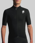 ASSOS Equipe RS Shell Jersey Black product video