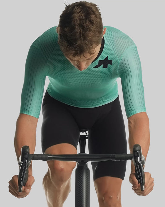 ASSOS Equipe RSR Jersey Green product video