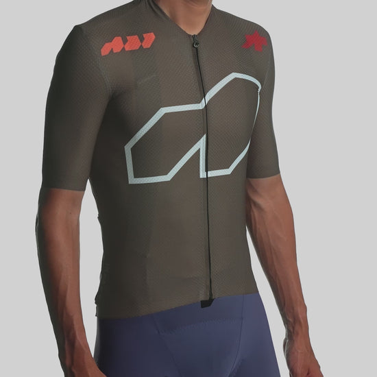 ASSOS Equipe R We Are The A Brown product video