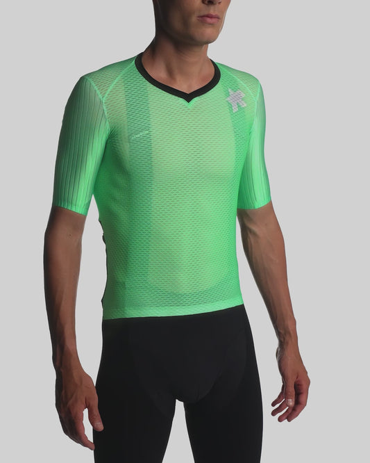 ASSOS Equipe RSR Viper Green product video