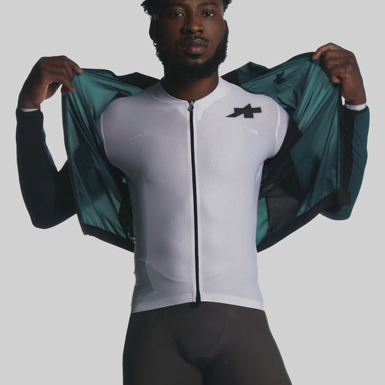 ASSOS Mille GT Wind Jacket Green product video