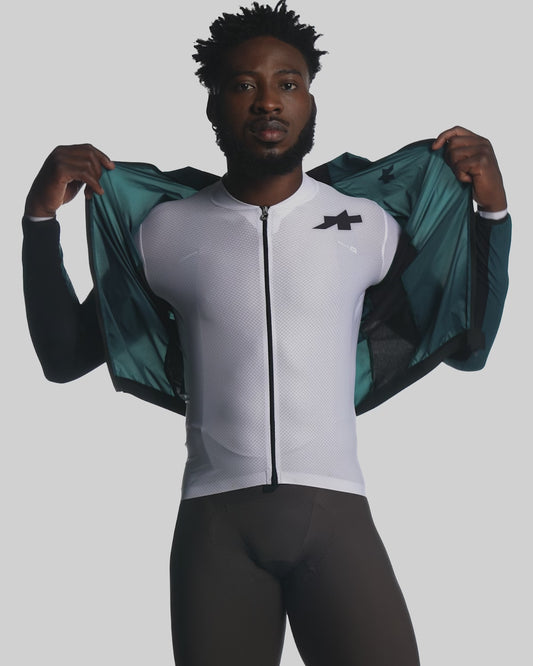 ASSOS Mille GT Wind Jacket Green product video