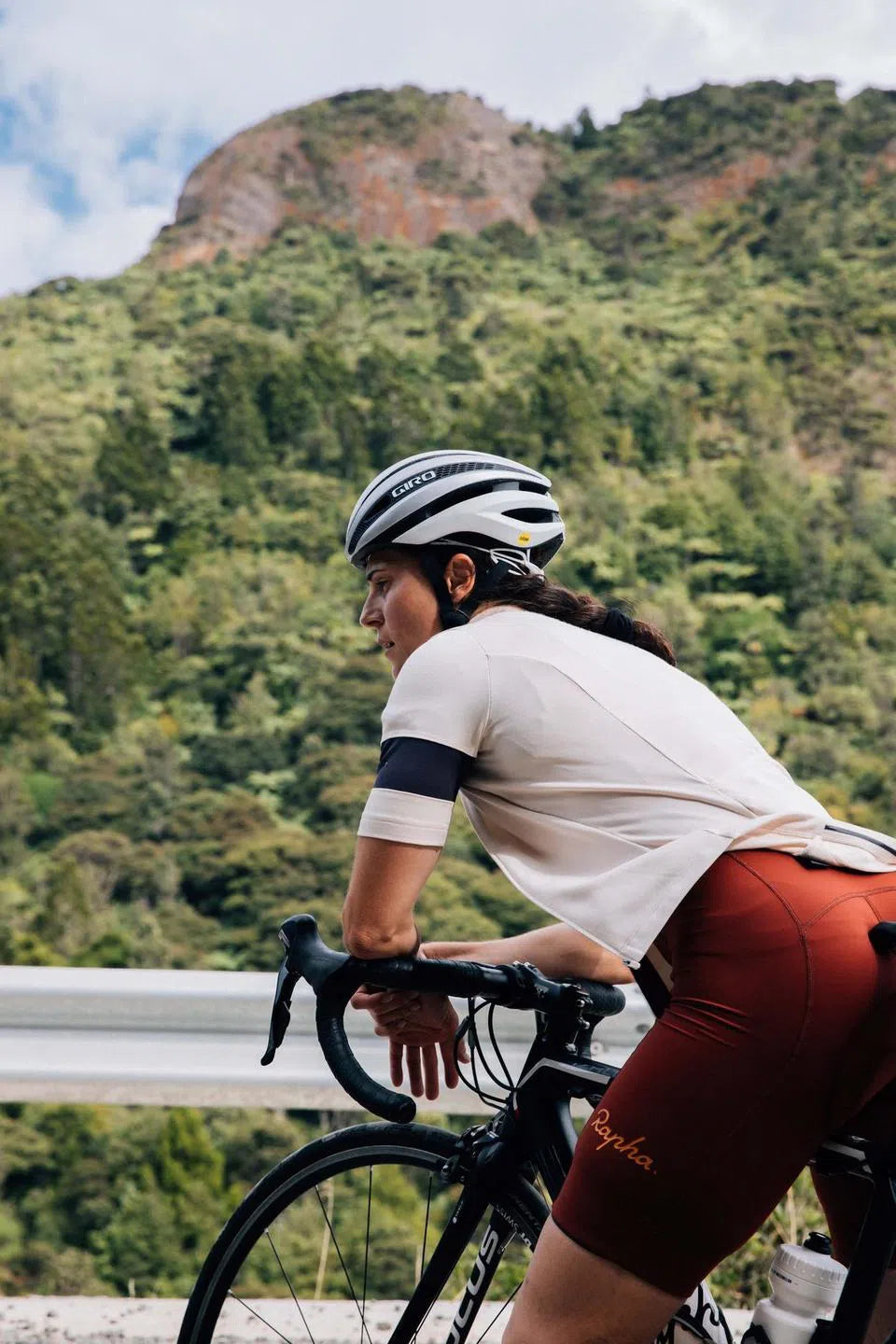 RAPHA Classic Women Bib Shorts Brick Mustard Velodrom CC